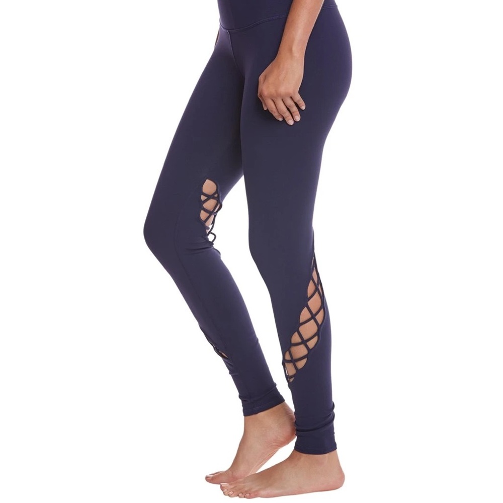 ALO Entwine leggings